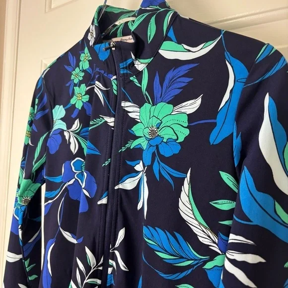 Tommy Bahama NWT UPF 50 Full Zip Golf Jacket Top Size Small - Picture 3 of 9